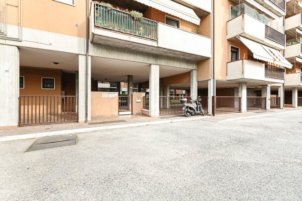 Апартаменты Colourful Flat Borgo Roma Верона Экстерьер фото